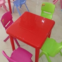 صندلی کودک برای تولد